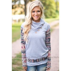 Cowl neck sweater 🌼 3 for $20 🌼